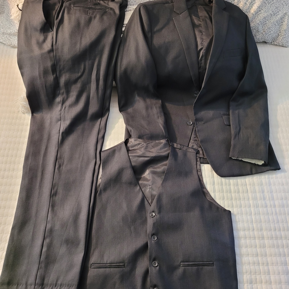 Elegant Charcoal Teenager Suit Set